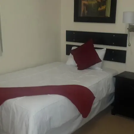 Victoria Hotel Bredasdorp Room photo