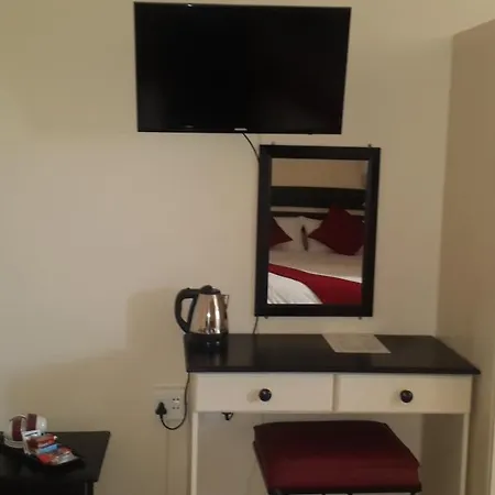 Victoria Hotel Bredasdorp Room photo