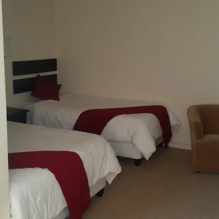 Victoria Hotel Bredasdorp Room photo
